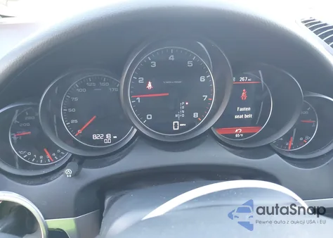 2012 Porsche Cayenne z USA, uszkodzony, nr VIN WP1AA2A22CLA11855